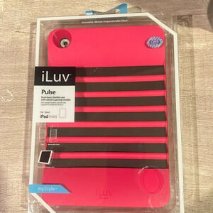 NIP iLuv iPad Mini Case 8 x 5.5 Flexible w/Gaming Handles